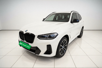 宝马X3 2023款 xDrive30i 领先型 M曜夜套装