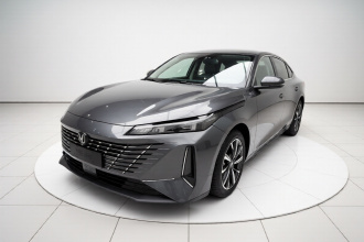 长安 逸动 2024款 1.5T GDI自动 尊贵型