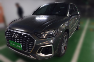 奥迪Q5L Sportback 2022款 40 TFSI 时尚型