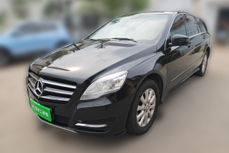 奔驰R级 2017款 R 320 4MATIC 商务型臻藏版