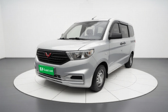 五菱汽车 五菱宏光V 2021款 1.5L劲取版LAR