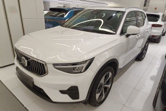 沃尔沃XC40 2024款 B4 四驱智远豪华版