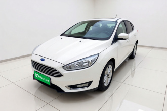 福特 福克斯 2017款 三厢 EcoBoost 180 自动精英型