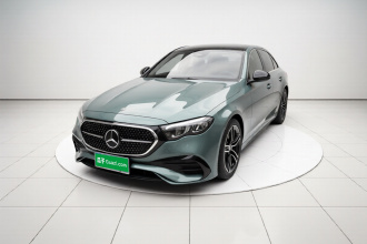 奔驰E级(进口) 2025款 E 260 运动版