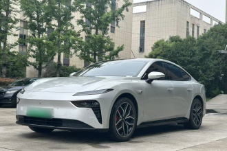 东风奕派 eπ007 2025款 纯电 565四驱Max领航版