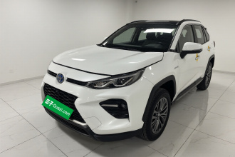 丰田 威兰达 2023款 双擎 2.5L E-CVT四驱尊贵版
