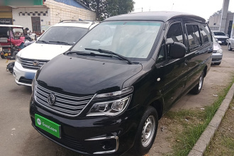东风风行 菱智 2019款 M5L 1.6L 7座基本型 国VI