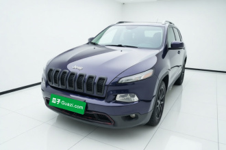 Jeep 自由光 2017款 2.0L 优越版