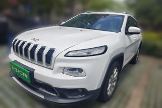 Jeep 自由光 2017款 2.0L 优越版