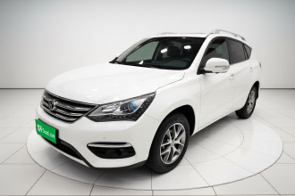 比亚迪 宋 2018款 1.5TI 手动智联进享型