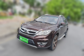 比亚迪S7 2015款 2.0T 自动尊贵型