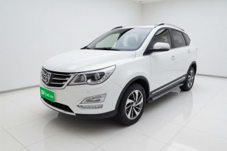 宝骏560 2016款 1.8L iAMT豪华型