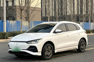 比亚迪e2 2023款 舒适型