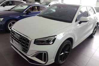 奥迪Q2L 2022款 35 TFSI 进取动感型