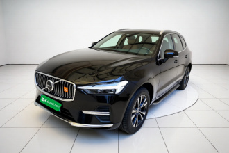 沃尔沃XC60 2023款 B5 四驱智逸豪华版