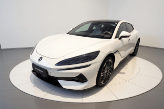 腾势Z9GT 2024款 1100四驱Ultra版