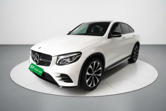 奔驰GLC轿跑 2018款 GLC 260 4MATIC 轿跑SUV