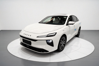 荣威D6 2025款 450km 尊享版