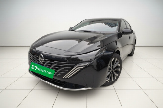 日产 天籁 2026款 鸿蒙座舱 2.0L 智能超舒适版