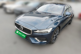 沃尔沃S60 2025款 B4 智远豪华版