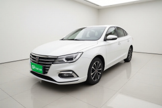 荣威i5 2020款 1.5L 手动4G互联领豪旗舰版