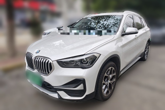 宝马X1 2022款 sDrive20Li 尊享型