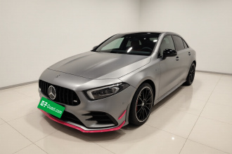 奔驰A级AMG 2022款 AMG A 35 L 4MATIC