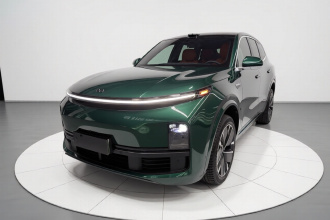 理想汽车 理想L8 2025款 Ultra 智能焕新版
