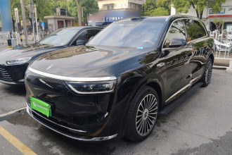 鸿蒙智行 问界M8 2025款 增程 Ultra版 53.4kWh 6座版 (192线激光雷达）