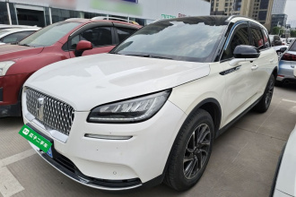林肯 冒险家 2021款 2.0T 两驱尊雅版