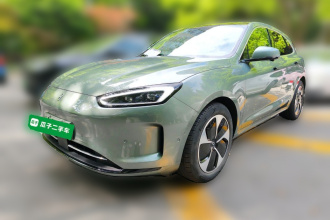 鸿蒙智行 问界M5 2022款 纯电后驱标准版