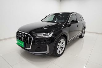 奥迪Q7 2023款 45 TFSI quattro S line运动型