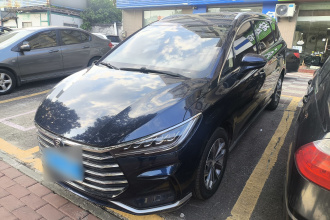 比亚迪 宋MAX 2021款 升级版 1.5T 自动豪华型 7座