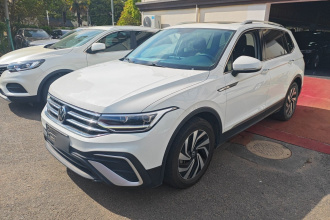 大众 途观L 2023款 330TSI 自动两驱智享版