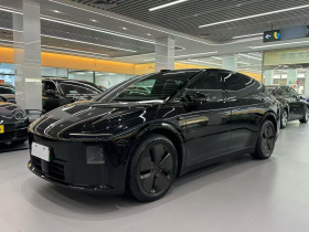 理想汽车 理想i6 2025款 两驱标准版