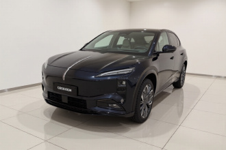 红旗天工08 2025款 680 Ultra四驱版