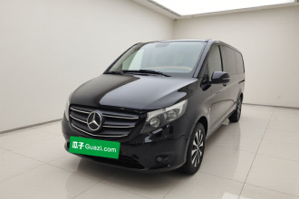 奔驰 威霆 2021款 2.0T 商务版 7座