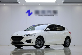 福特 福克斯 2020款 两厢 EcoBoost 180 自动锋潮型