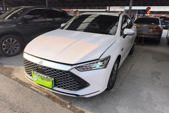 比亚迪 秦PLUS 2023款 冠军版 DM-i 120KM卓越型