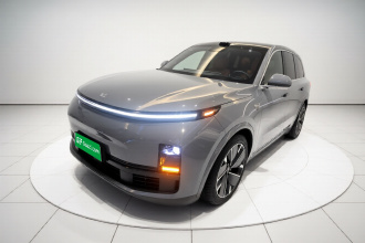 理想汽车 理想L8 2025款 Max 智能焕新版