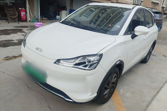 哪吒汽车 哪吒V 2022款 潮 300 Lite 磷酸铁锂