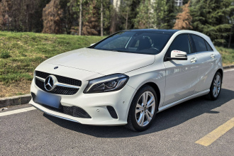 奔驰A级(进口) 2017款 改款 A 200 动感型