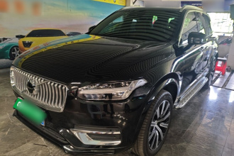 沃尔沃XC90 2022款 B6 智逸豪华版 7座