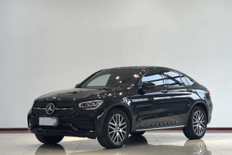 奔驰GLC轿跑 2023款 GLC 300 4MATIC 轿跑SUV