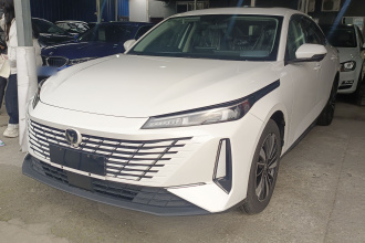 长安 逸动PHEV 2025款 智慧新蓝鲸 145KM 战舰版