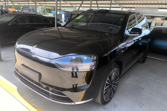 鸿蒙智行 问界M9 2025款 增程 Max版 52kWh 6座版（896线激光雷达）