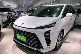 别克GL8新能源 2026款 陆尊 智享版