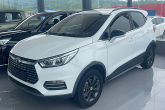 比亚迪 元新能源 2019款 EV360 智联领尚型