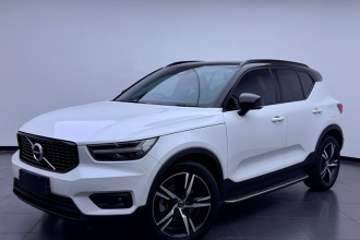 沃尔沃XC40 2021款 T4 四驱智远运动版