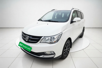 宝骏730 2016款 1.5L 手动舒适型 7座 国V